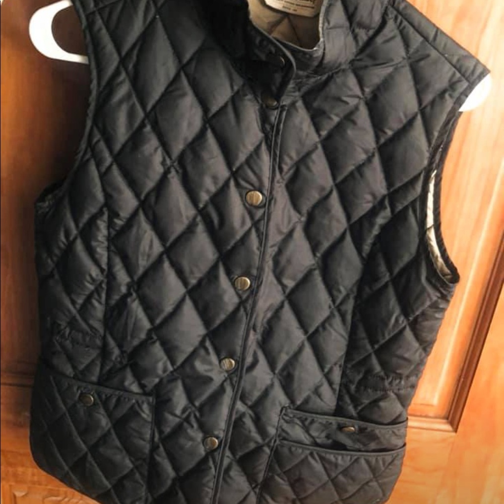 Black goose down vest